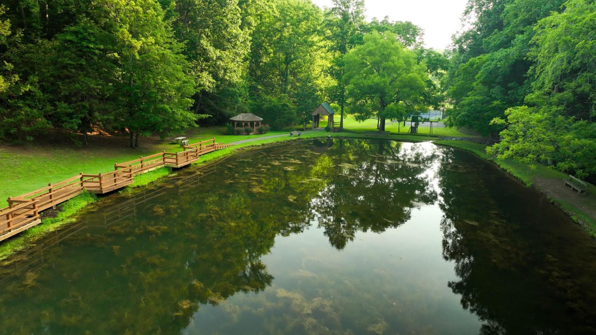 Horseshoe Hideaway Севьервилл Экстерьер фото